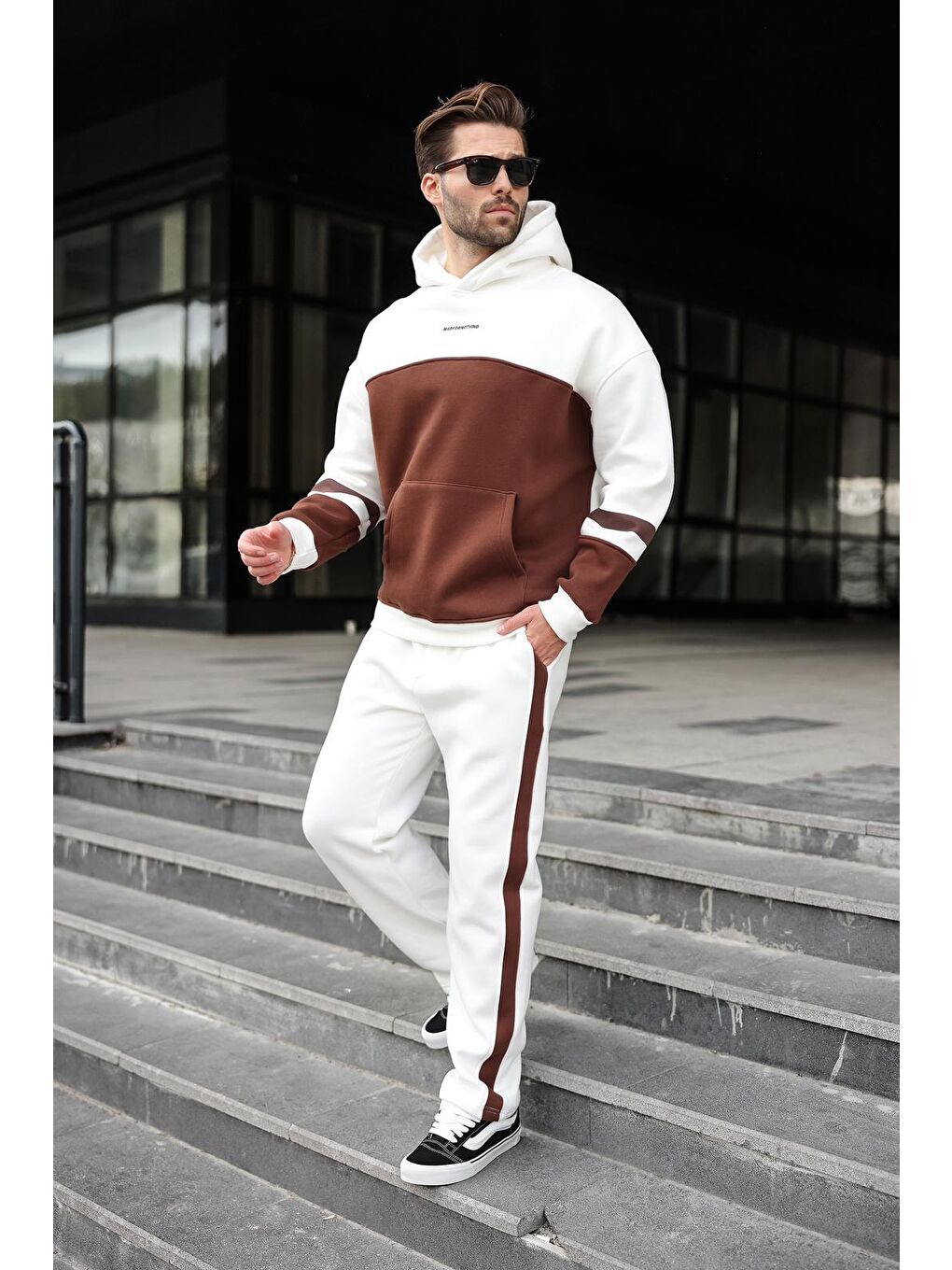 Ekru Alt Üst Kapüşonlu Eşofman Takımı E7340