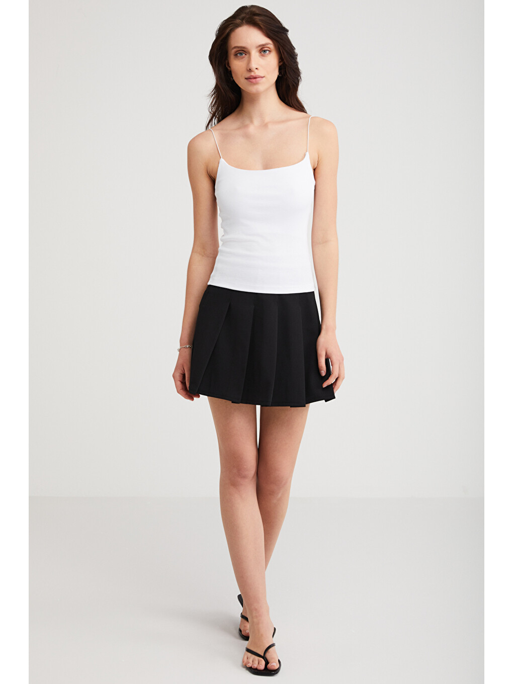 Ayane Kadın Pamuklu Slim Fit İnce Askılı Kare Yakalı Basic Turuncu Atlet Beyaz Atlet-1