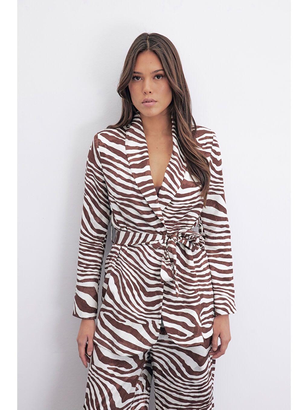 SATEEN Kahverengi Kuşaklı Zebra Ceket - Kahve