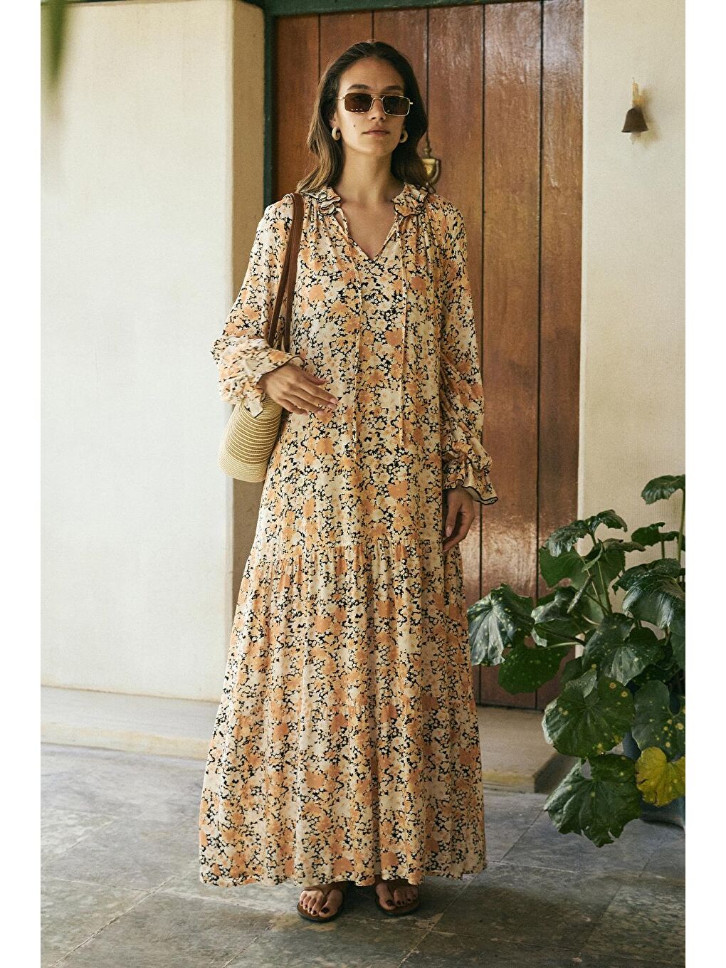 Turuncu Diane Viskon Fırfırlı Uzun Elbise Soft Oranj-1