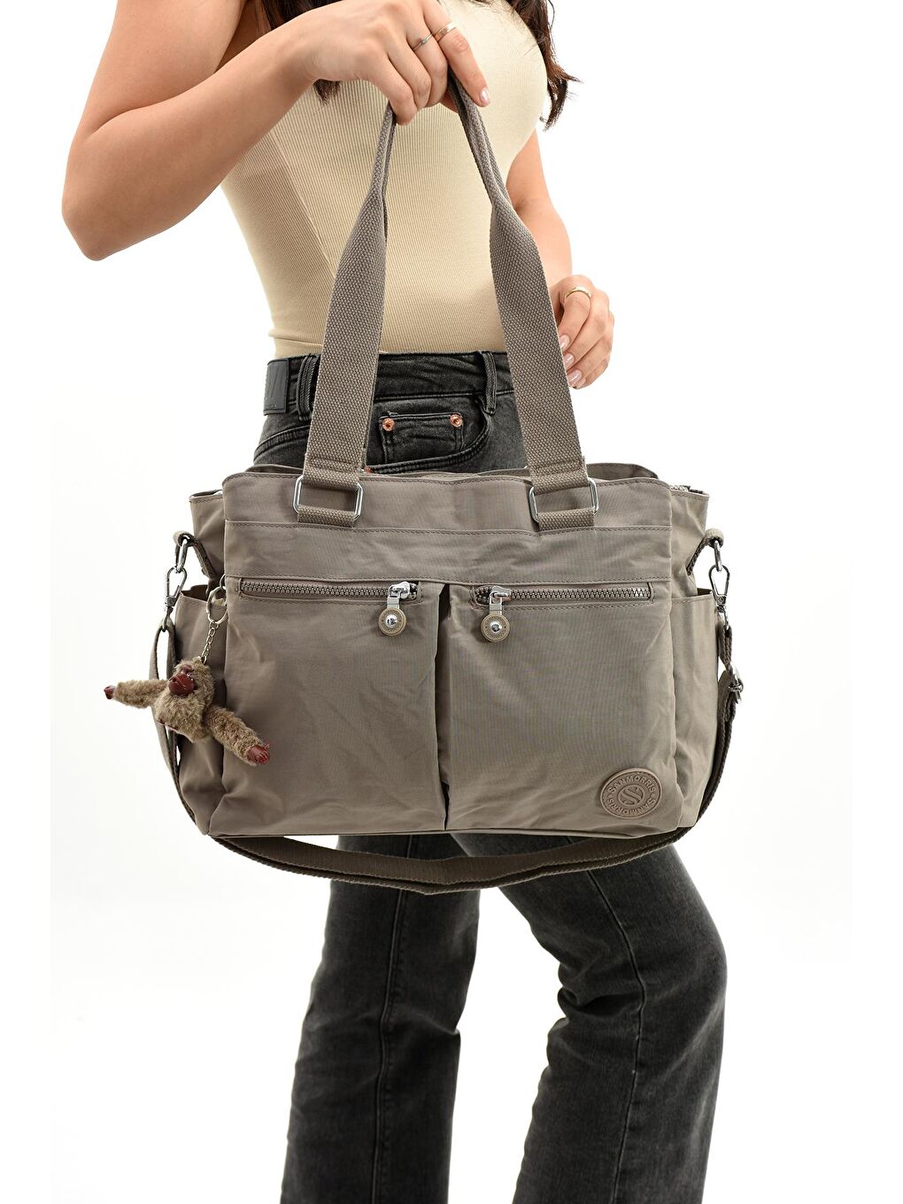 Bej Montello Çok Bölmeli Fonksiyonel Omuz ve Postacı Çantası BP-4858O-1