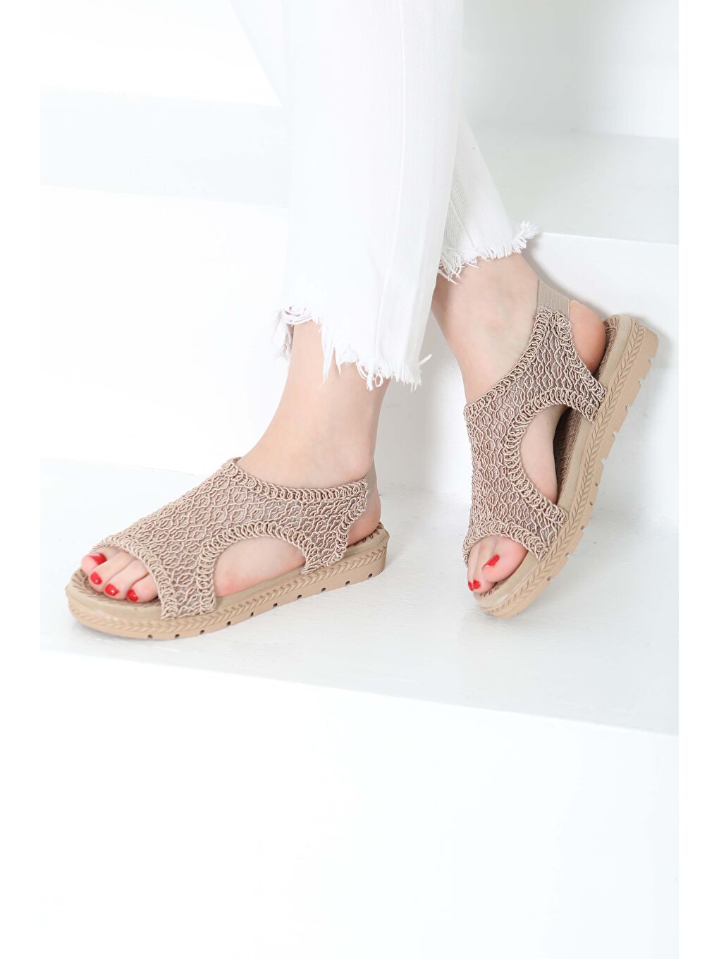 Bej Kadın Vizon Nakış Hasırlı Sandalet - 27156-4