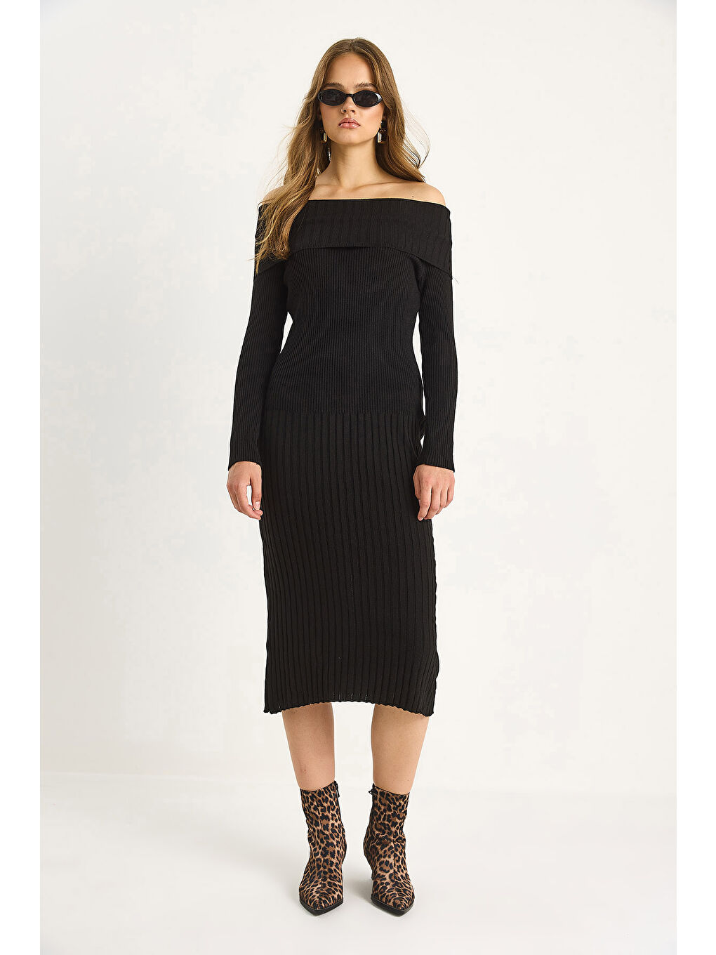 Siyah Kadın Fitilli Madonna Yaka Triko Elbise-2