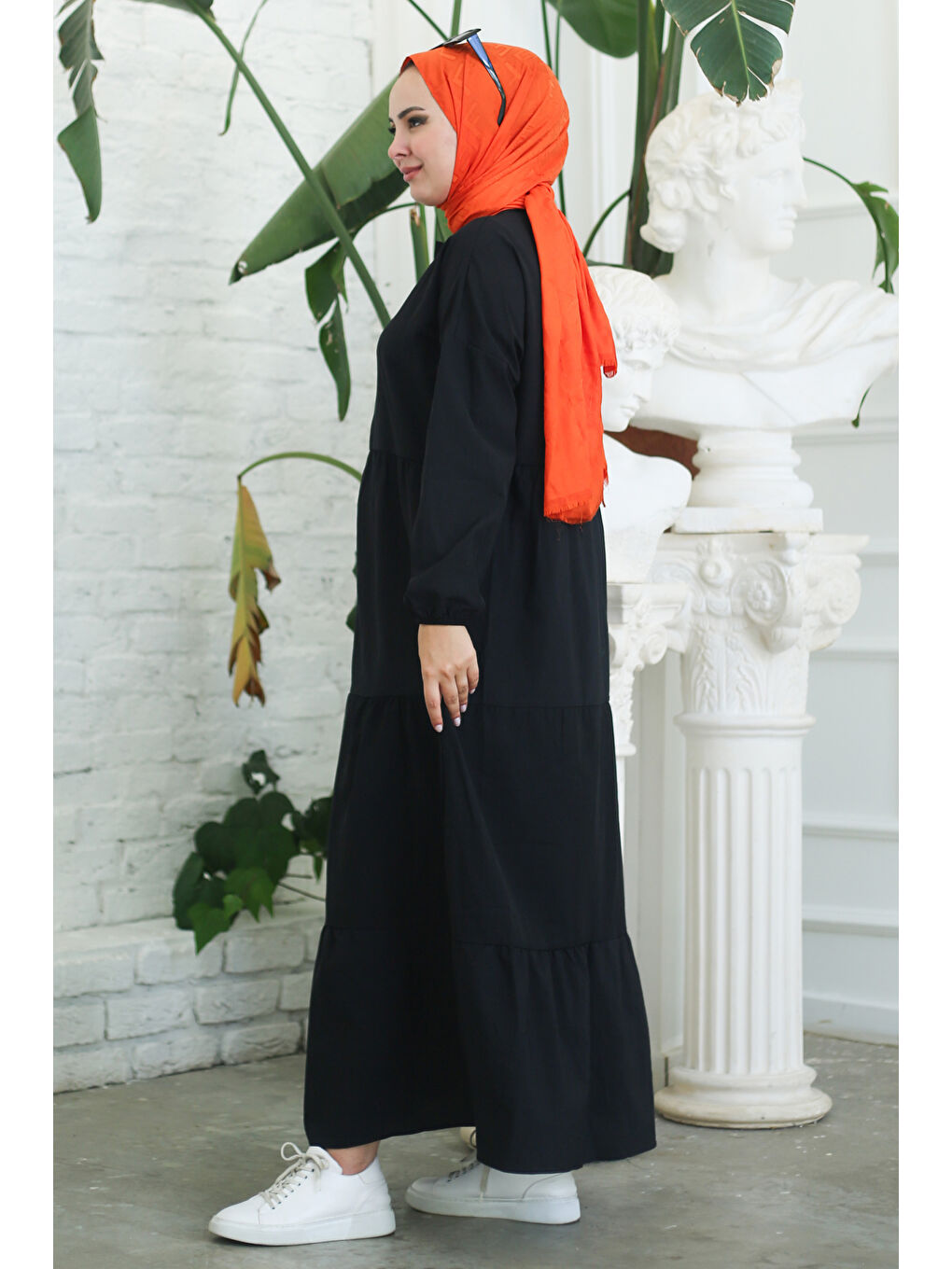 Büzgülü Pat Detaylı Elbise Siyah - 27293-3