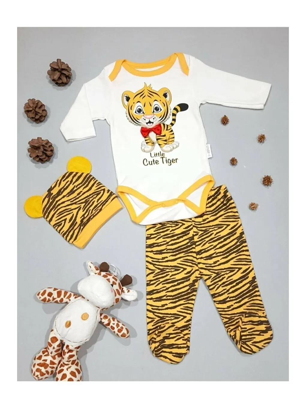 Beyaz Unisex Bebek Sarı Kaplan Zıbın Takımı 3'lü