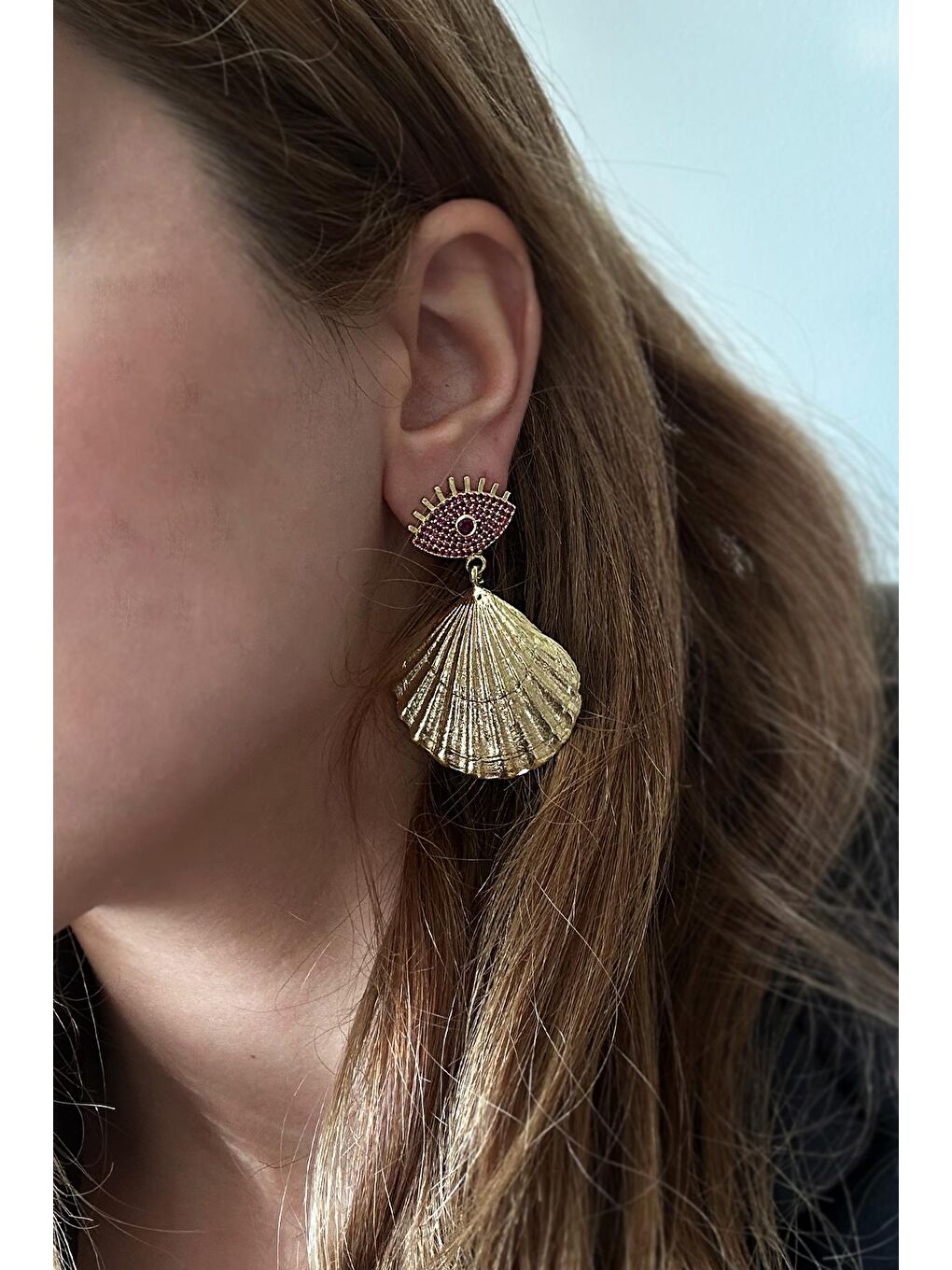 Sarı Artisan İstiridye Sallantılı 18 K Altın Kaplama Küpe