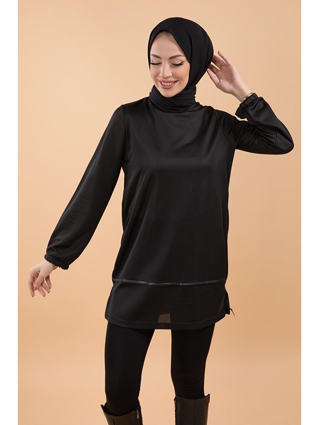 Bisiklet Yaka Kadın Siyah Tunik - 13071-1