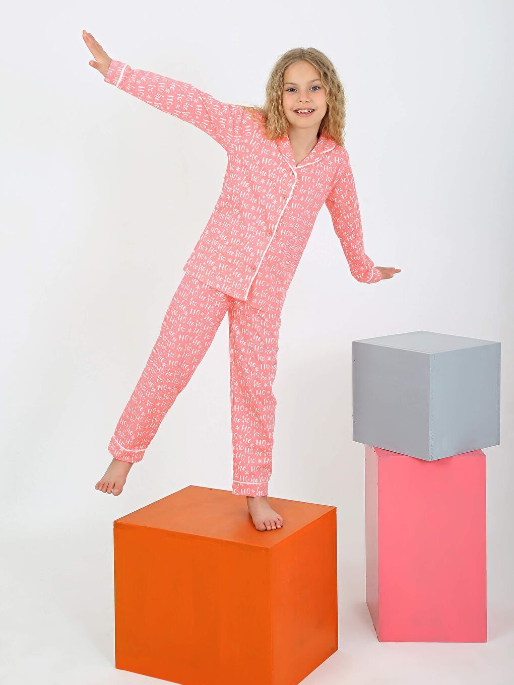 Vitmo Pembe Düğmeli Kız Uzun Kollu 'Hoho' Model Pijama Takımı