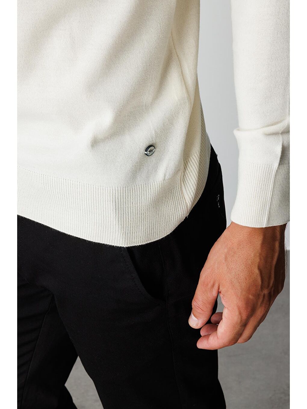 Ekru Kemik Dar Kalıp Yarım Balıkçı Düz Uzun Kollu Triko-2