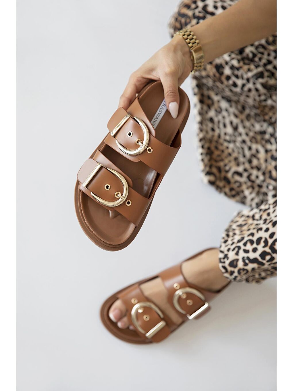 Kahverengi Forster  Kadın  Toka  Detay  Günlük  Konfor Terlik Taba-2