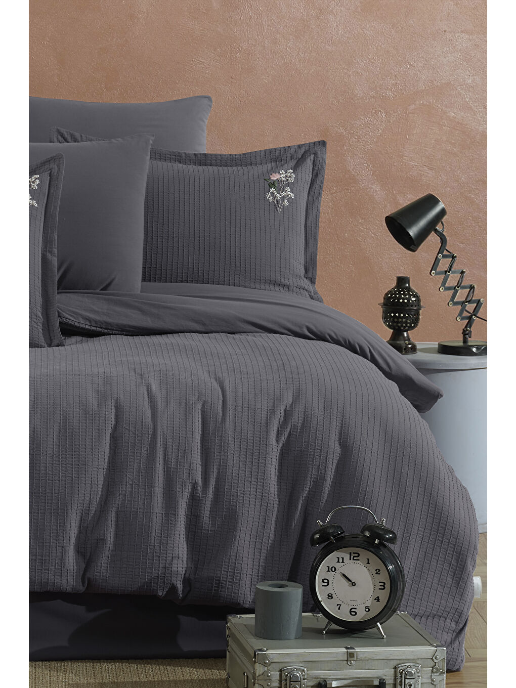 %100 Pamuk Çift Kişilik Nakışlı Nevresim Seti Eveya Antrasit-2