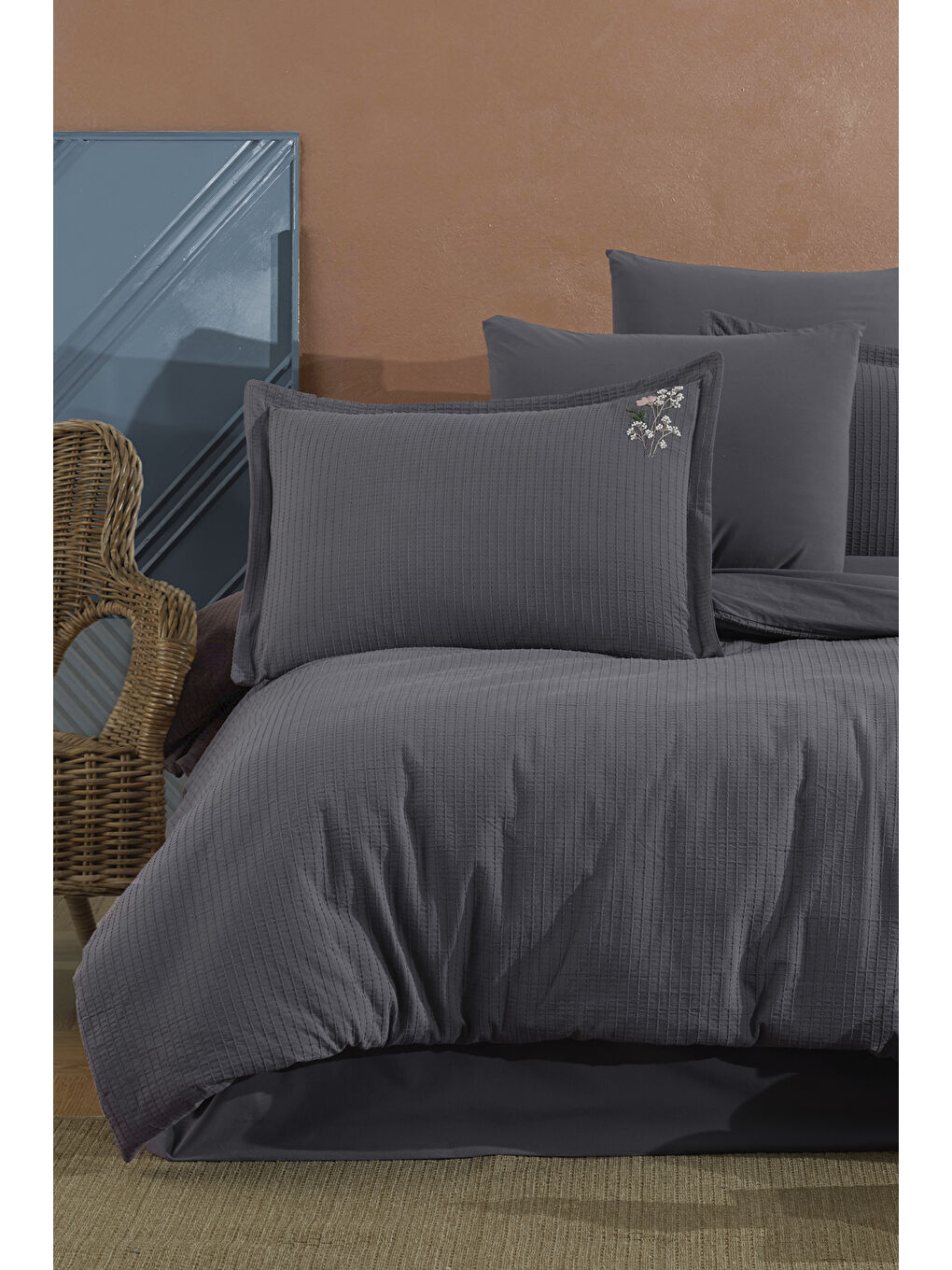 %100 Pamuk Çift Kişilik Nakışlı Nevresim Seti Eveya Antrasit-3