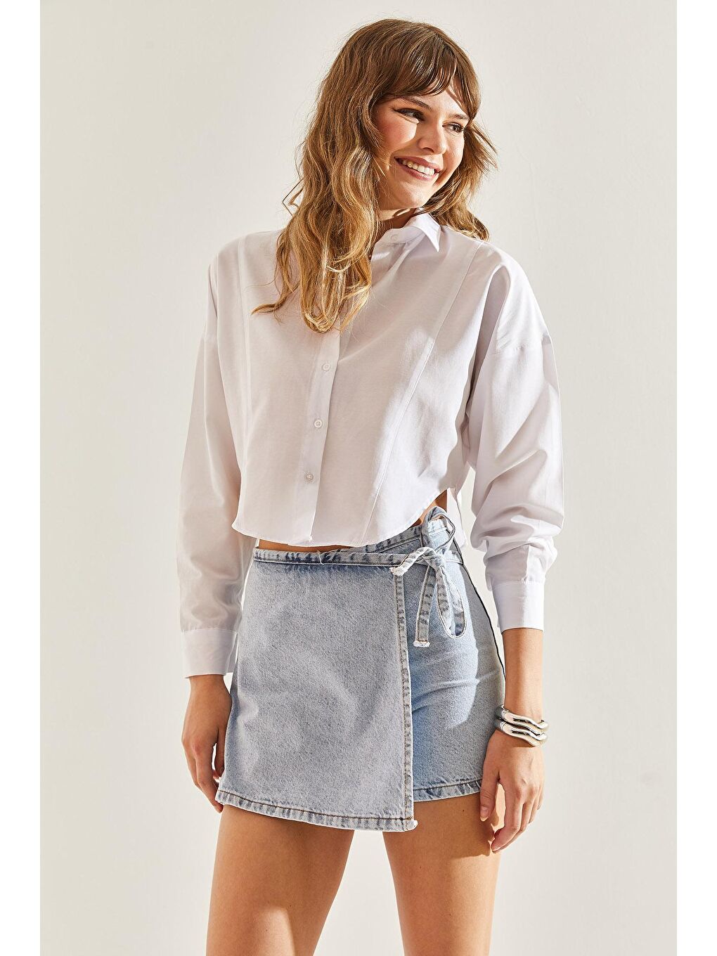 Mavi Kadın Kapama Detaylı Mini Jean Şort Etek-2