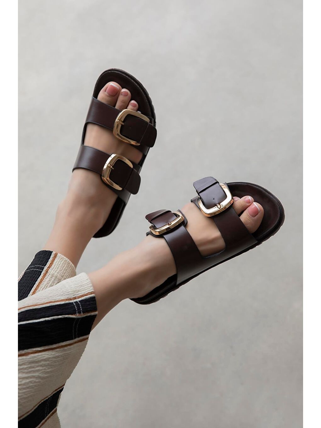 Kahverengi Bonita Kadın Toka Detay Günlük Konfor Terlik Kahve