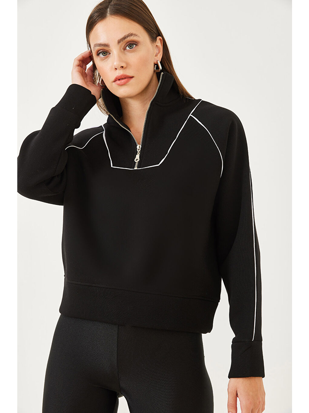 Siyah Kadın Yarım Fermuarlı Oversize Sweatshirt-1