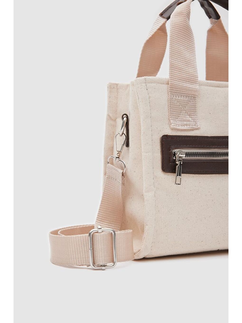 Jade Garnili Kanvas Çapraz Çanta Kahverengi-1