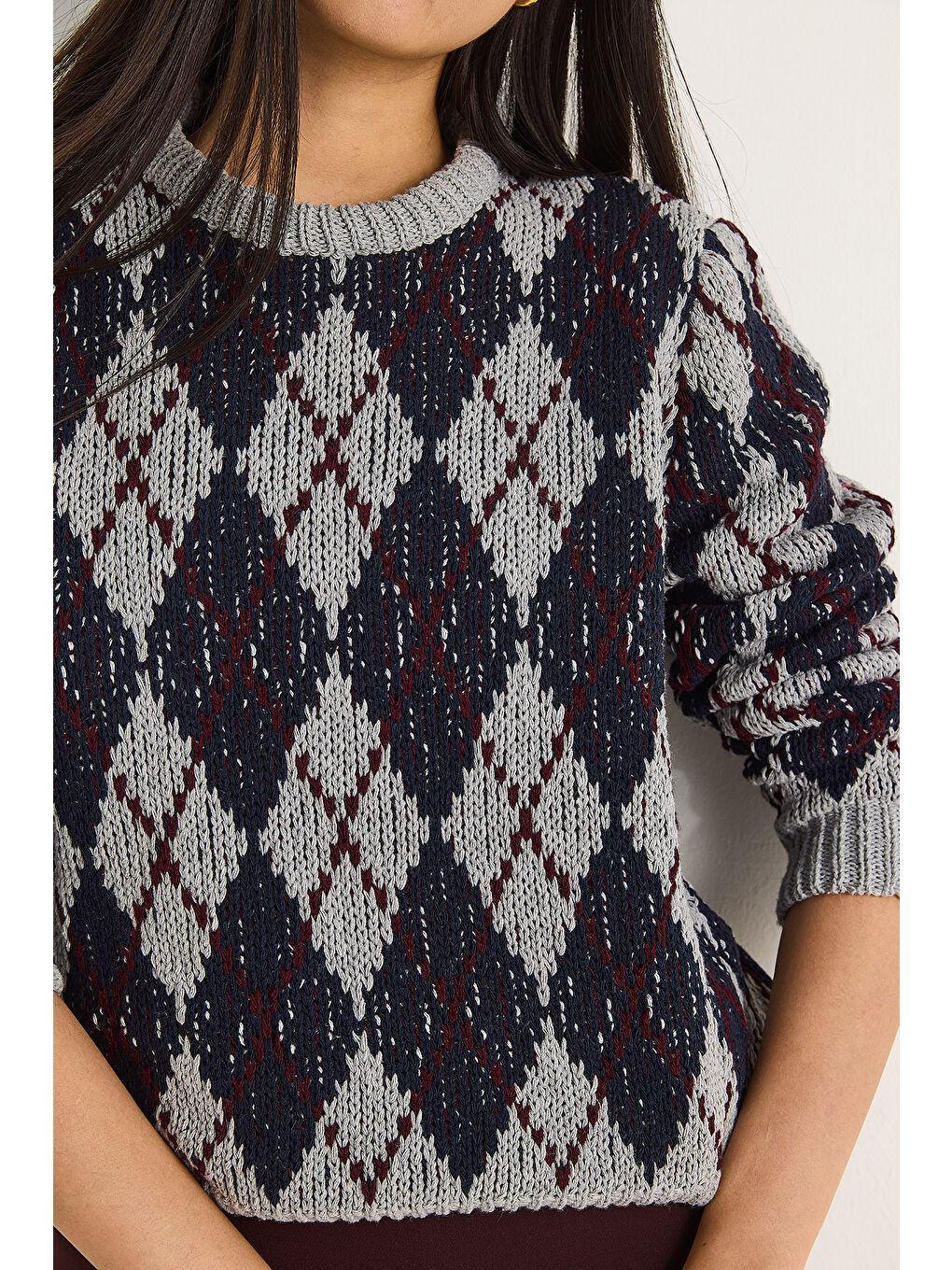 Gri Kadın Baklavalı Kazak-4