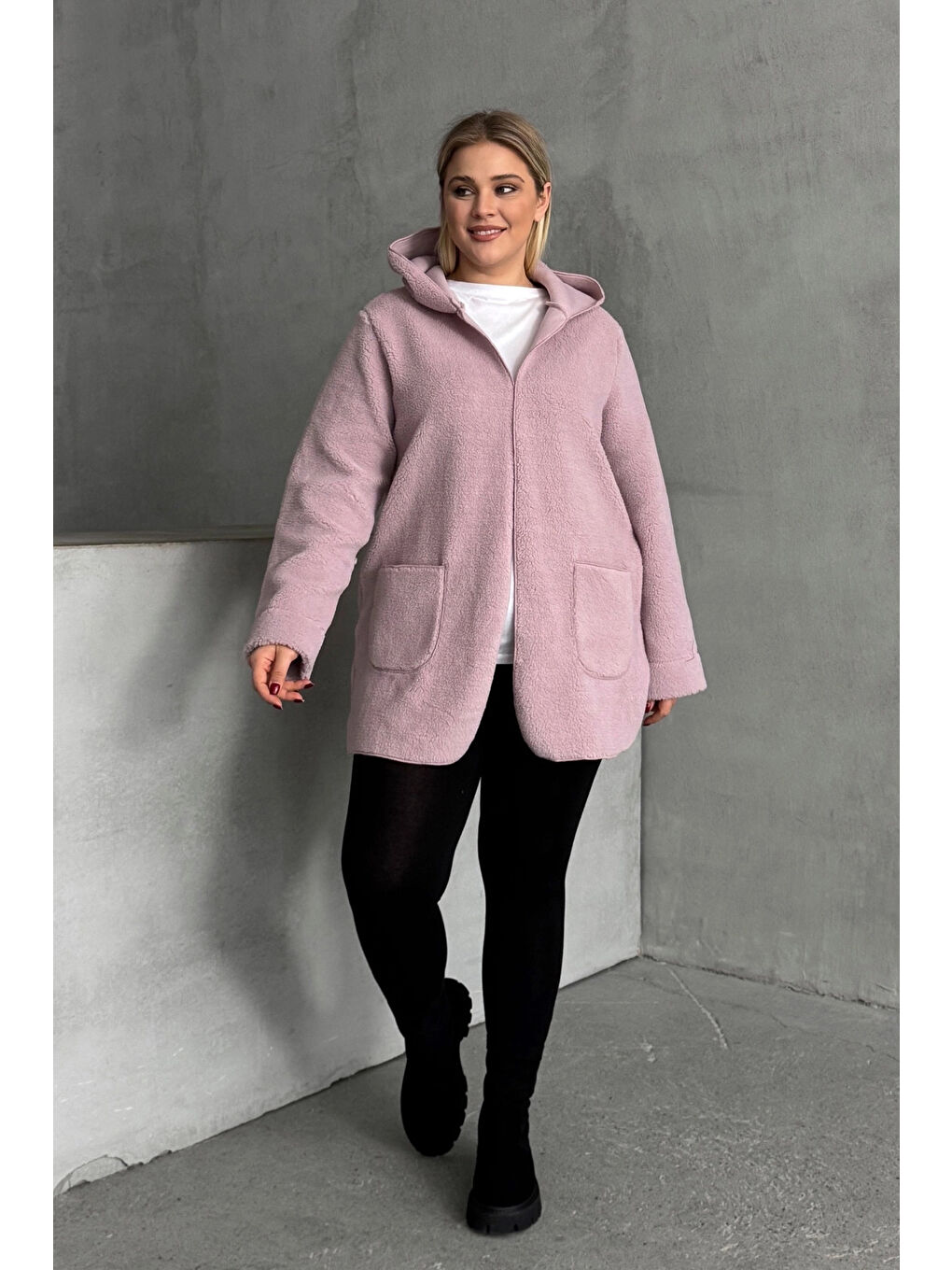 Pembe Büyük Beden Uzun Kollu Kapüşonlu Önü Kapamasız Cepli Pelüş Ceket 97 14-4