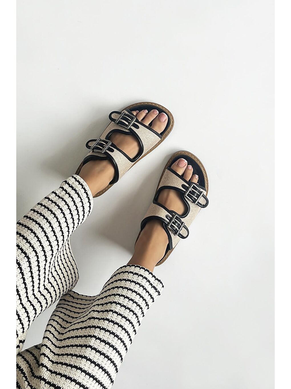 Moss Kadın Hasır Detay  Günlük Deri Terlik Siyah-1