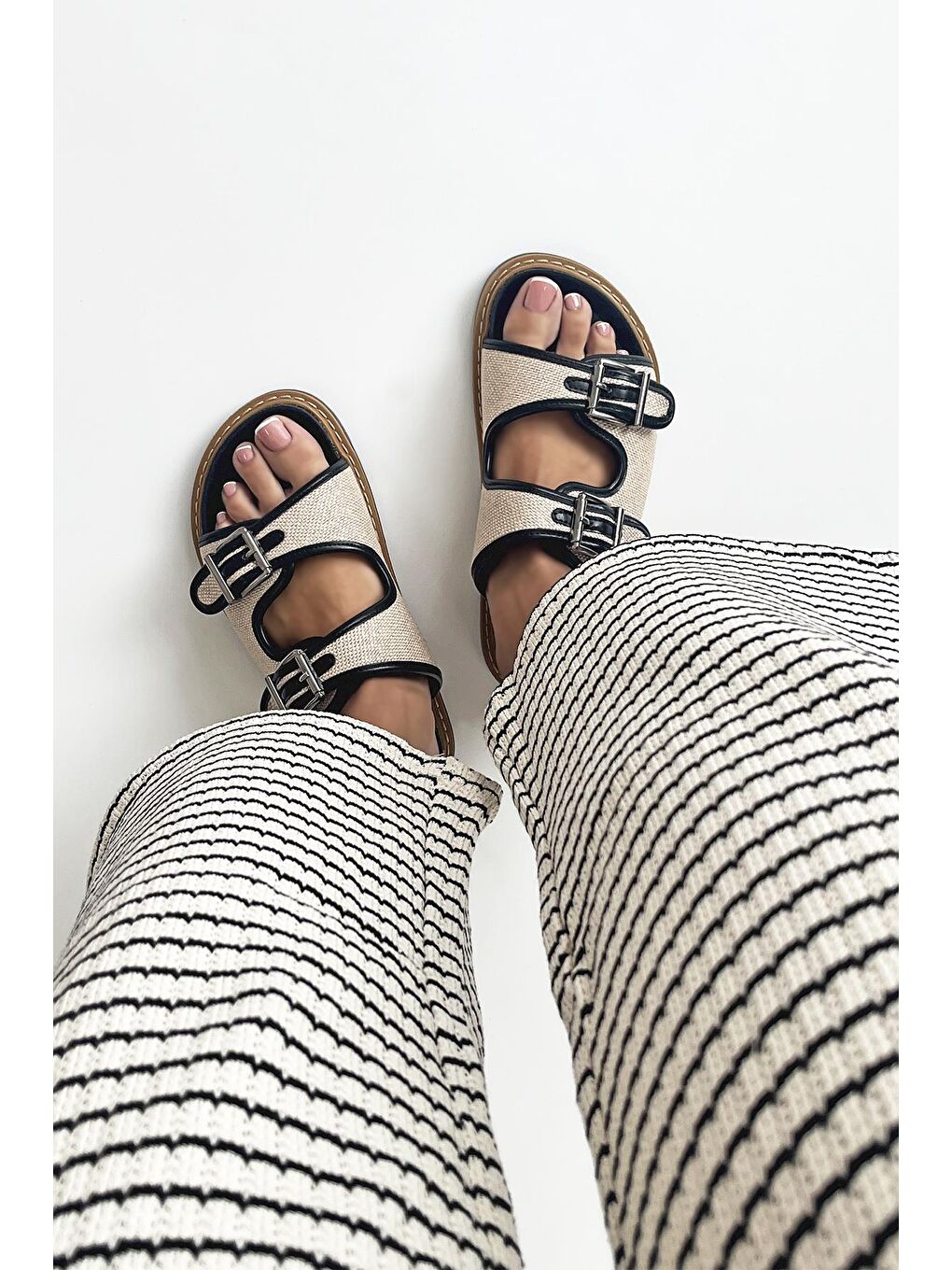 Moss Kadın Hasır Detay  Günlük Deri Terlik Siyah-2