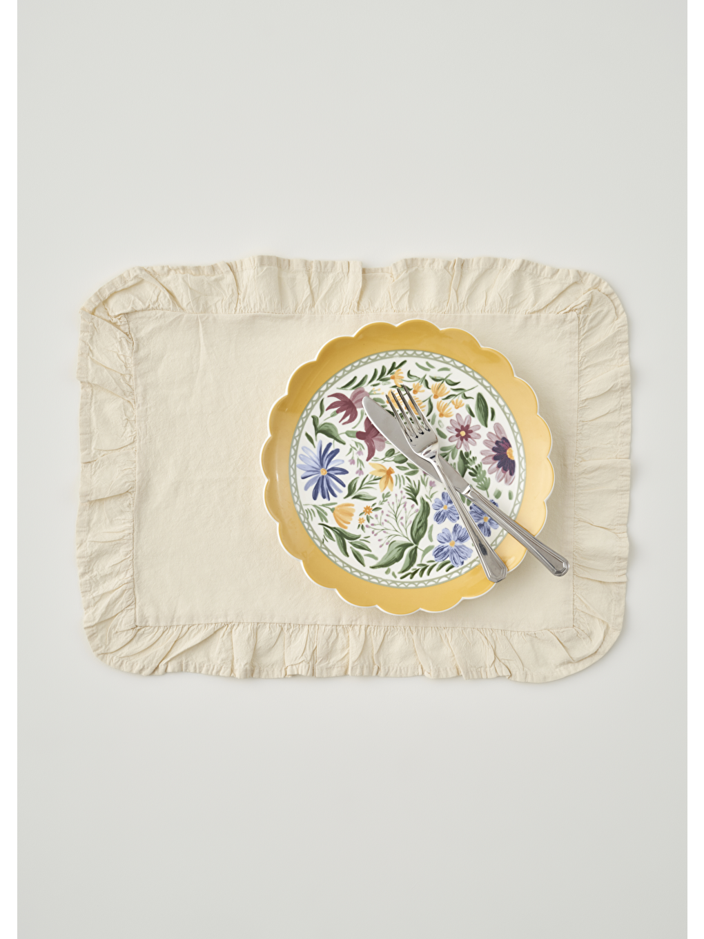 %100 Pamuk Elegance Fırfırlı Amerikan Servis Ekru (35x45 Cm)-1