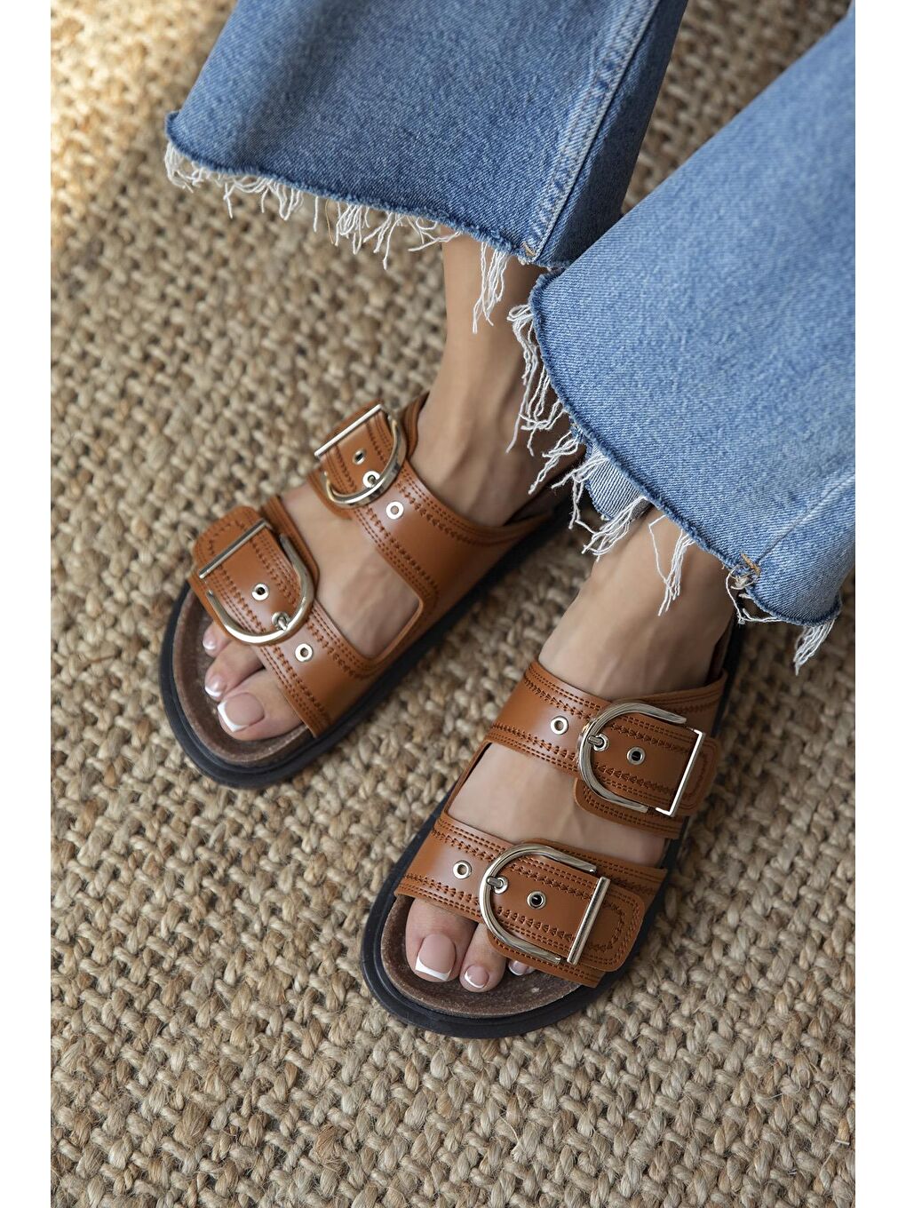 Kahverengi Chelsa   Kadın  Toka  Detay  Günlük  Konfor Terlik Taba-3