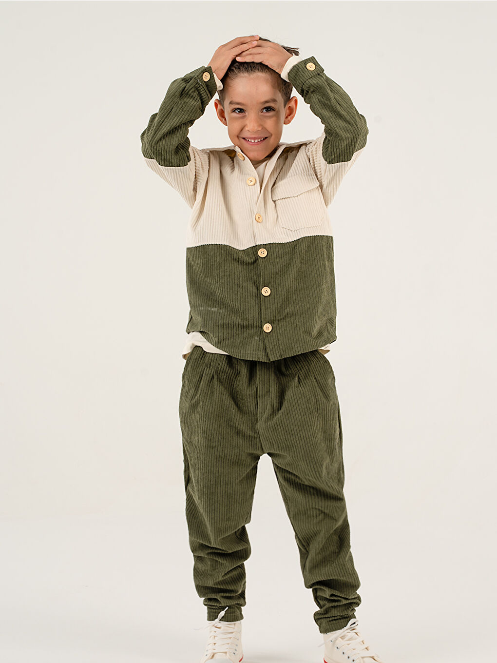Erkek Çocuk Krem Haki Kadife Retro Pantolon Gömlek Takım-3