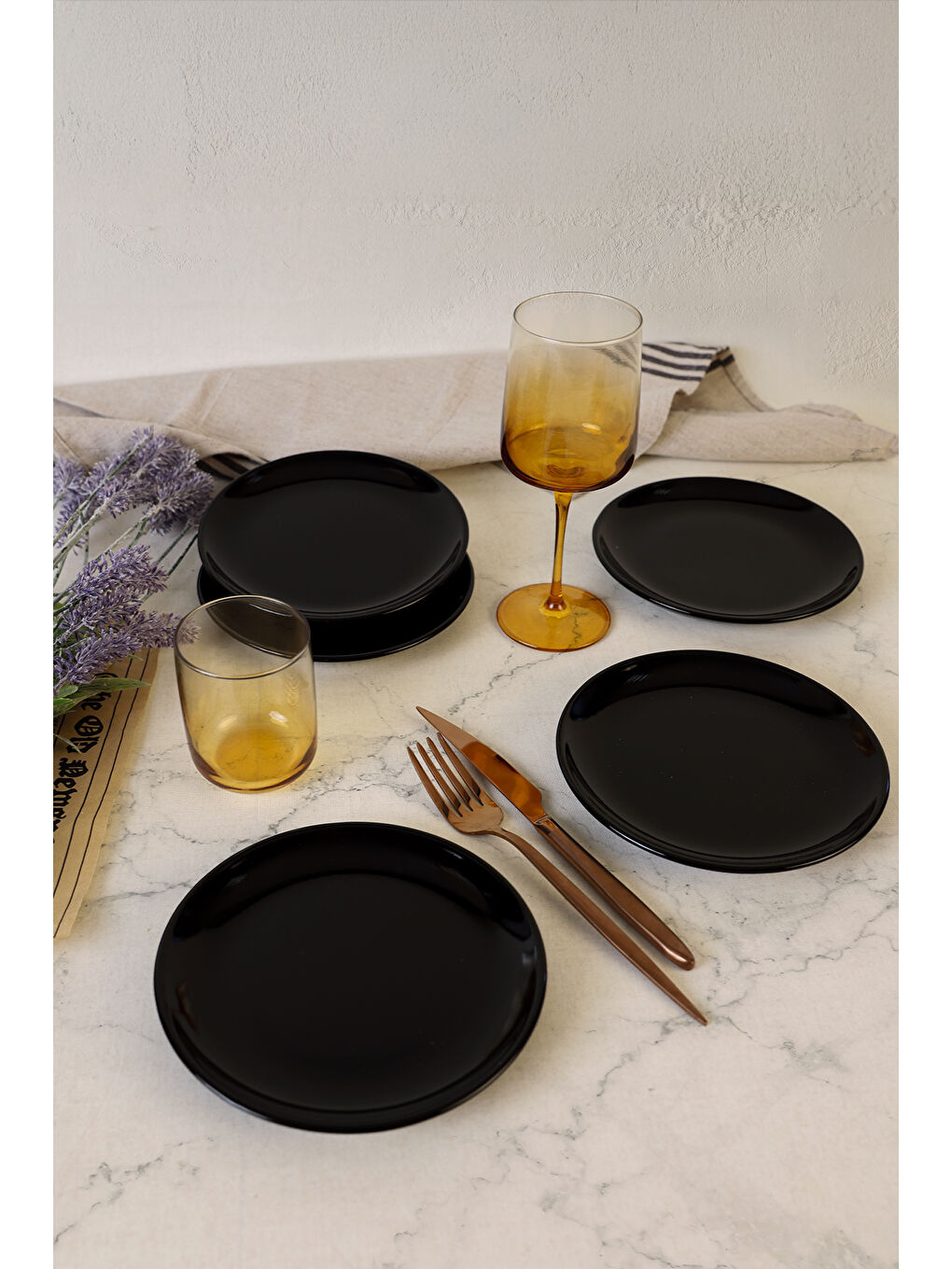 Siyah Delta Pasta Tabağı 17 Cm 6 Adet-4