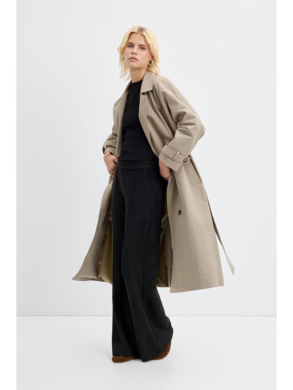 Kruvaze Yaka Astarlı Uzun Trençkot Açık Yeşil-3