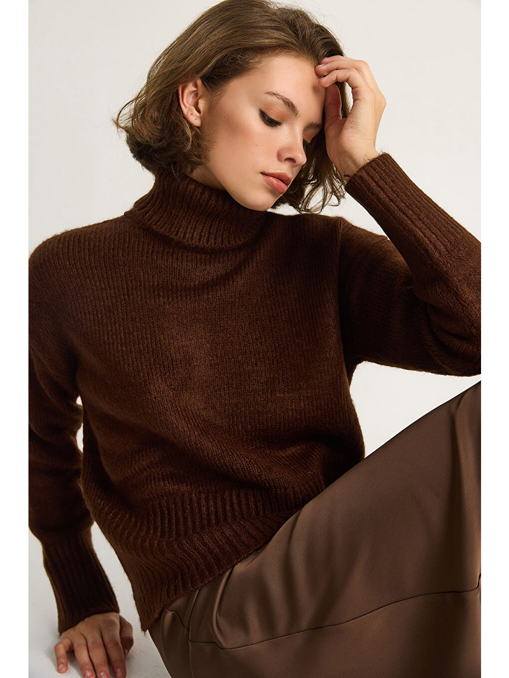 Kahverengi Kadın Balıkçı Yaka Kazak-2