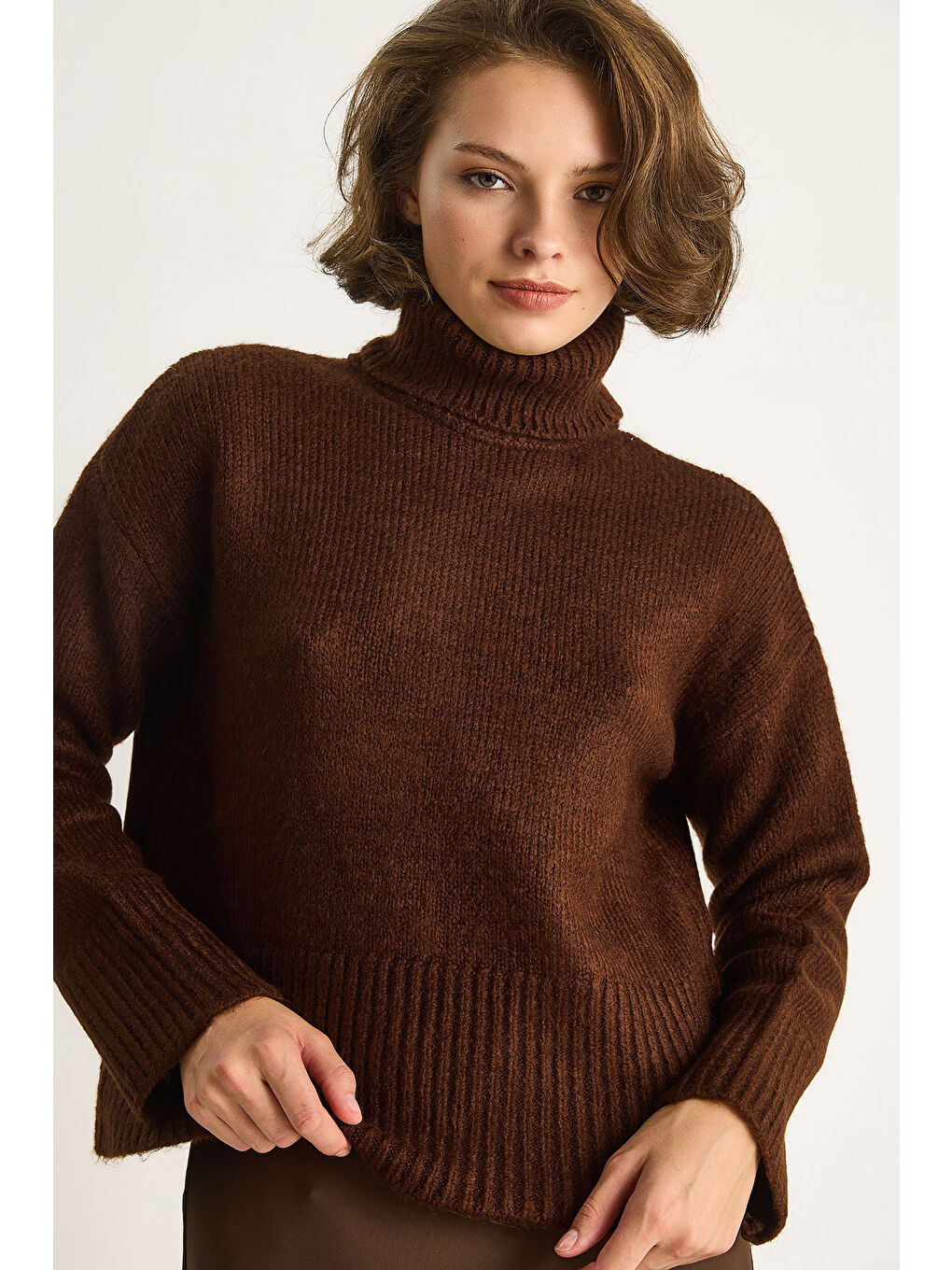 Kahverengi Kadın Balıkçı Yaka Kazak-4