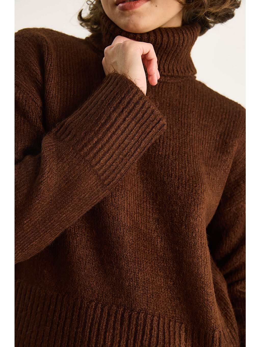 Kahverengi Kadın Balıkçı Yaka Kazak-5