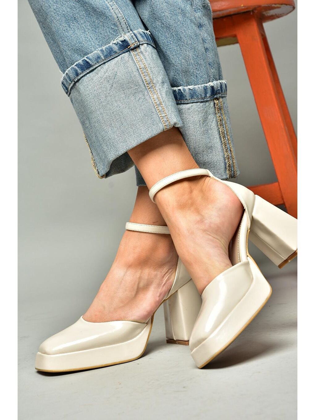 S2820303 Bej Kadın Topuklu Ayakkabı-3