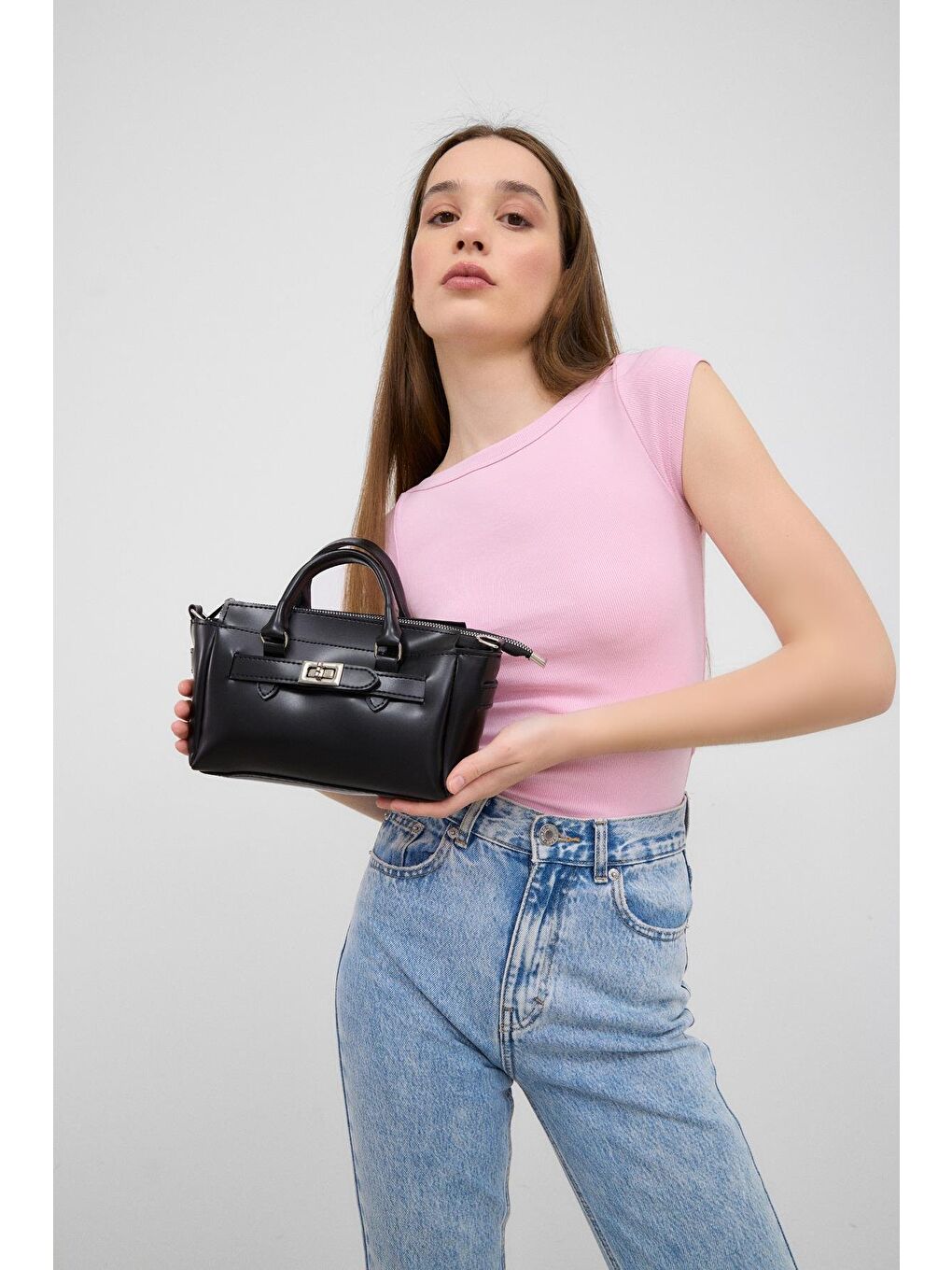 Buch Mini Çapraz Çanta Siyah-1