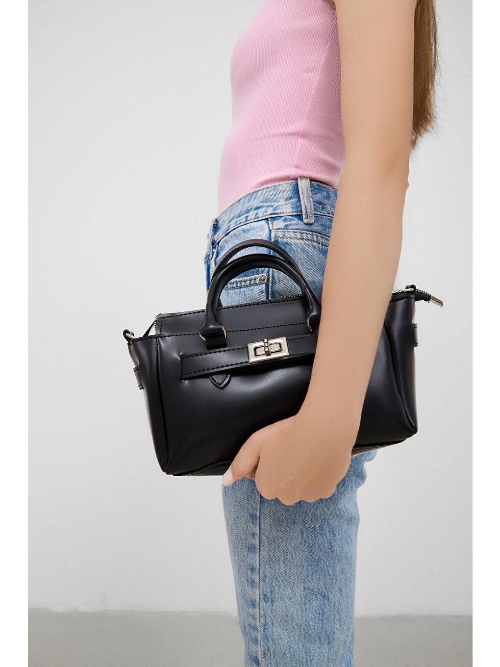 Buch Mini Çapraz Çanta Siyah-3