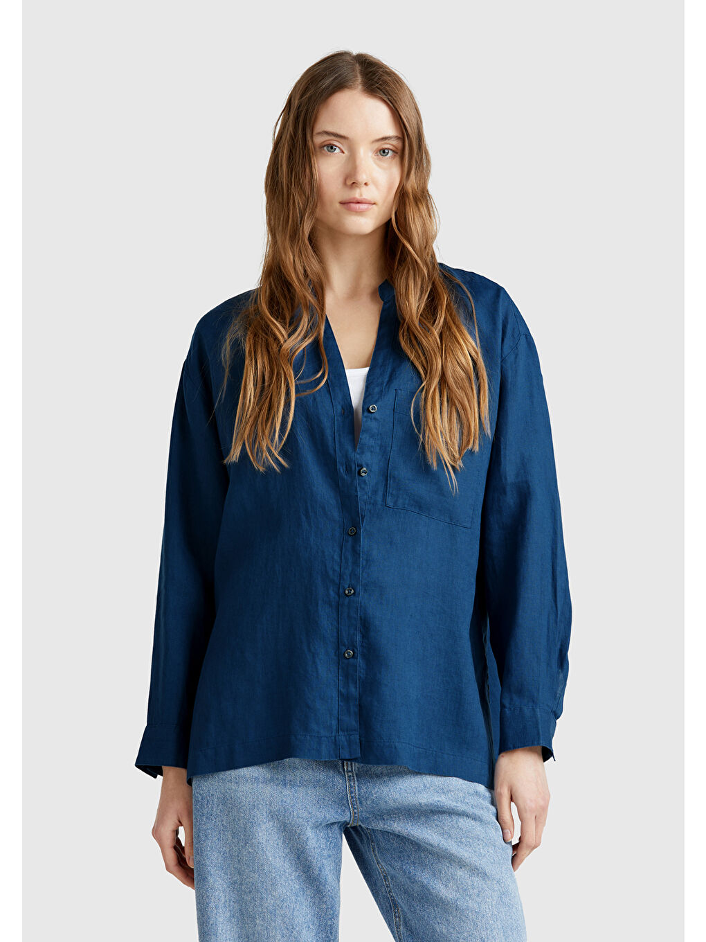 Mavi Kadın Denim %100 Keten Sol Önü Cepli Oversize Mandarin Yaka Gömlek