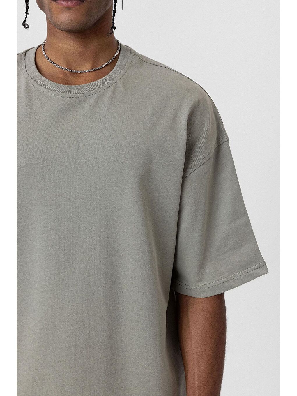 Basic Oversize Bisiklet Yaka Tişört Haki-5