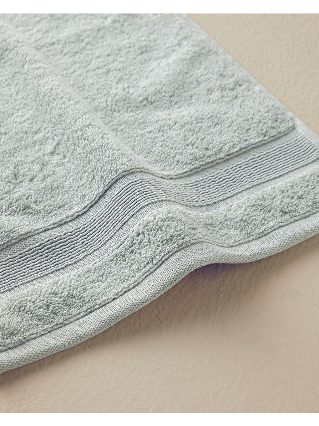 Turkuaz Poffy Soft-Premium Pamuklu El Havlusu 30x45 cm Su Yeşili-2