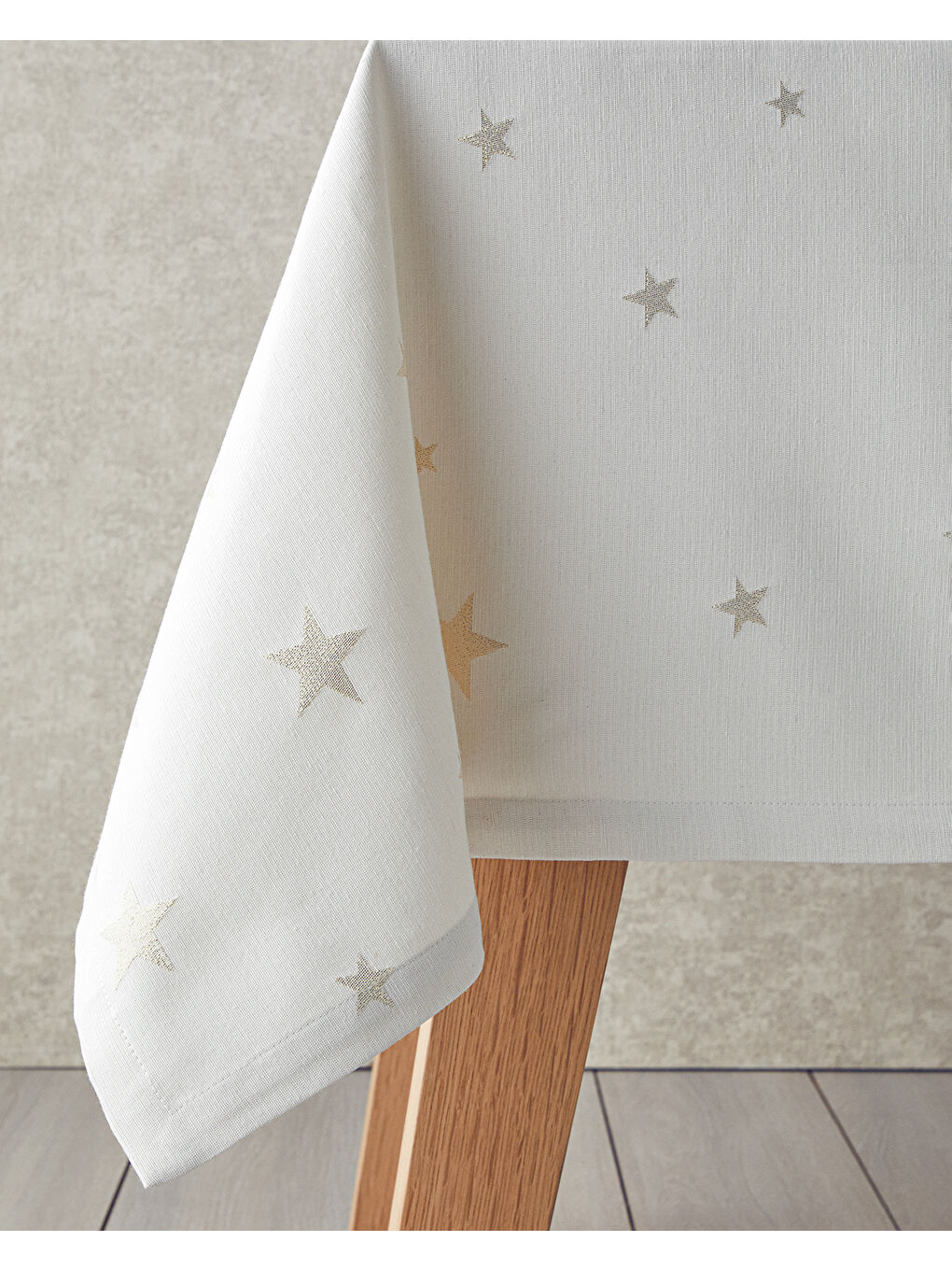 Sarı Talisman Star Polyester Masa Örtüsü 150x200 cm Gold-1