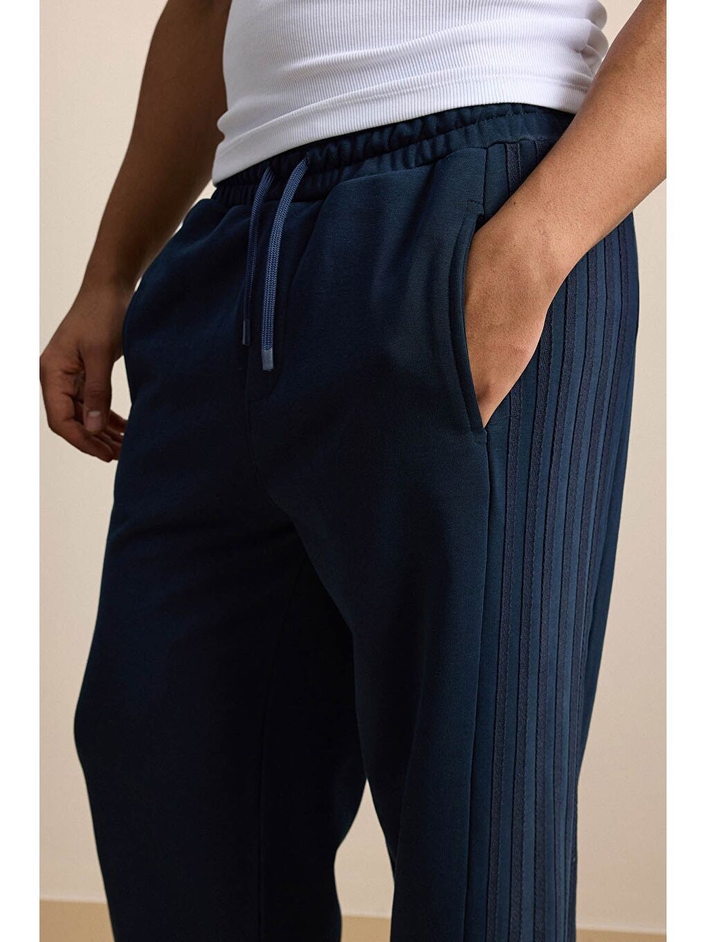 Erkek Baggy Fit Yan Şerit Fitilli Eşofman Altı Lacivert-3