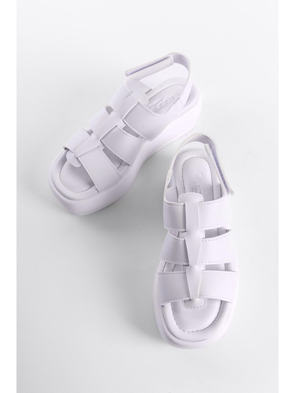 Beyaz Dolgu Topuklu Kadın Sandalet-3