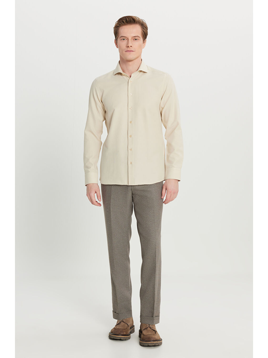 Erkek Bej Pamuklu Oxford Tailored Slim Fit Dar Kesim Küçük İtalyan Yaka Armürlü Gömlek-1