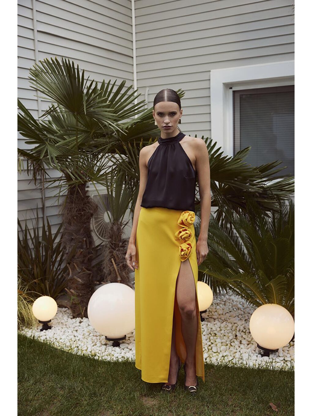 Sarı Gül Detaylı Tasarım Hardal Uzun Etek