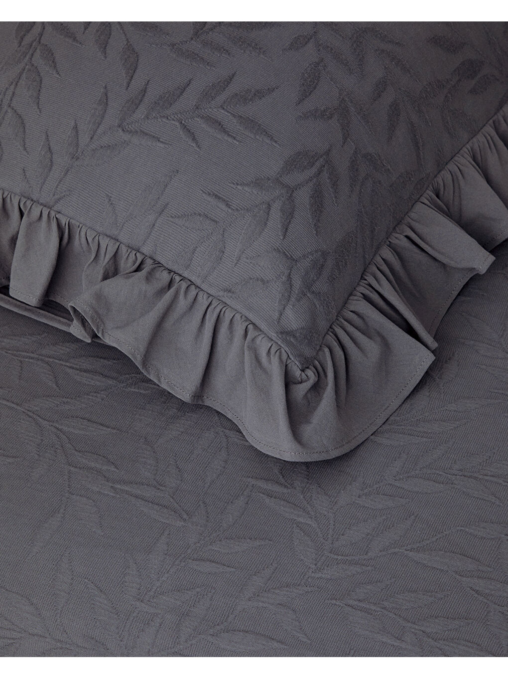 Alvin Pamuklu Fırfırlı Çift Kişilik Yatak Örtüsü Takımı Antrasit-1
