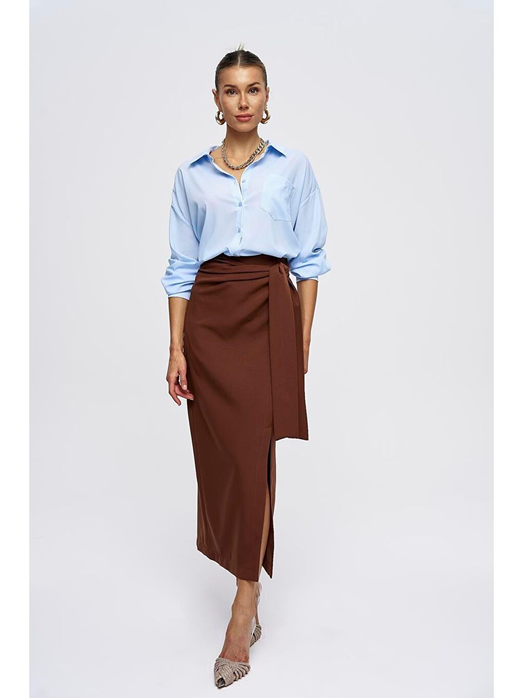 Bağlama Detaylı Yırtmaçlı Kahverengi Uzun Etek-1