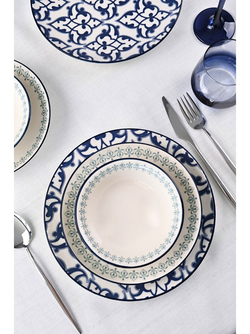 Beyaz Porselen Mia Yemek Takımı 4 Kişilik 12 Parça TVL12YKPRS1219-1