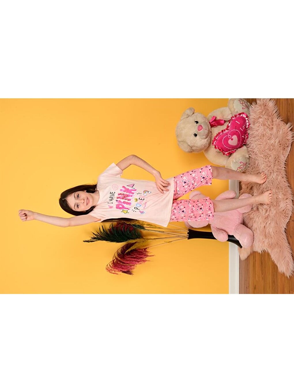 Pembe Kız Çocuk Kapri Pijama Takımı Pink Somon