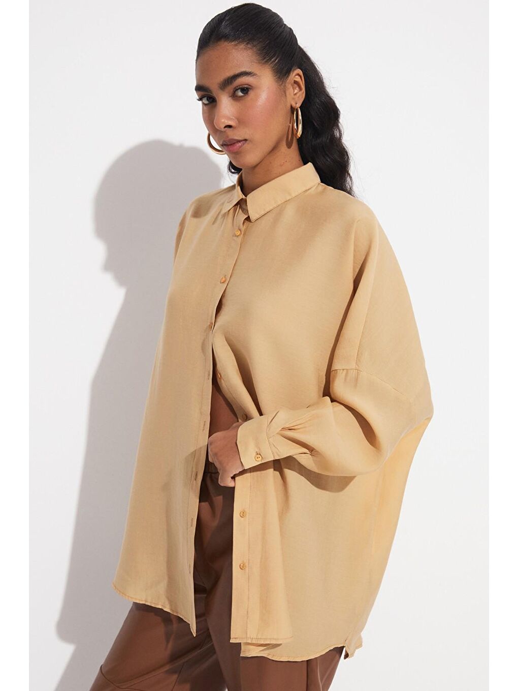 Kahverengi Kadın Exclusive Boyfriend Geniş Kalıp Karışımlı Gömlek-1