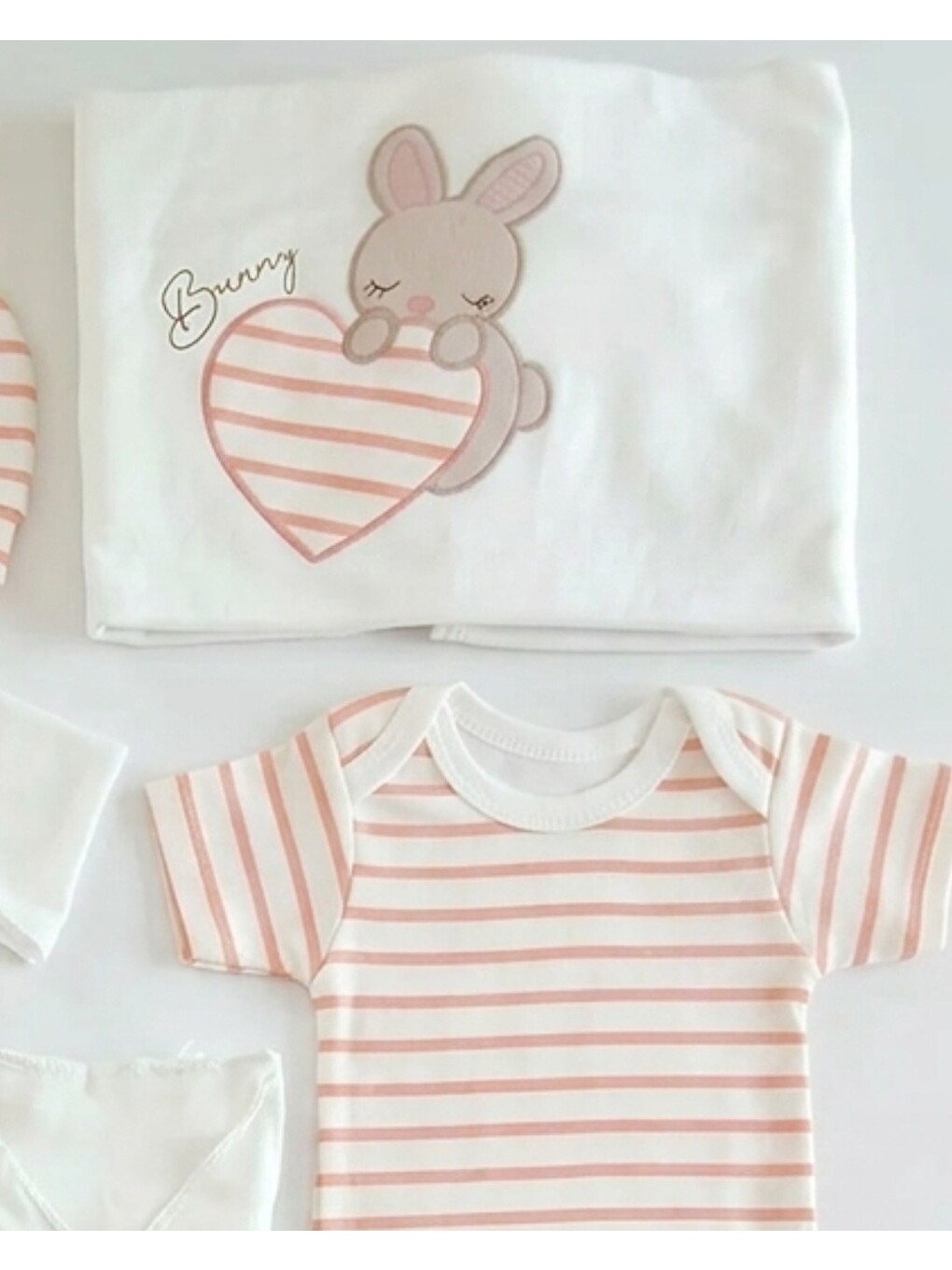 Pembe Bunny Kalp Temalı Çizgili 10 Parça Bebek Hastane Çıkışı Zıbın Seti-2