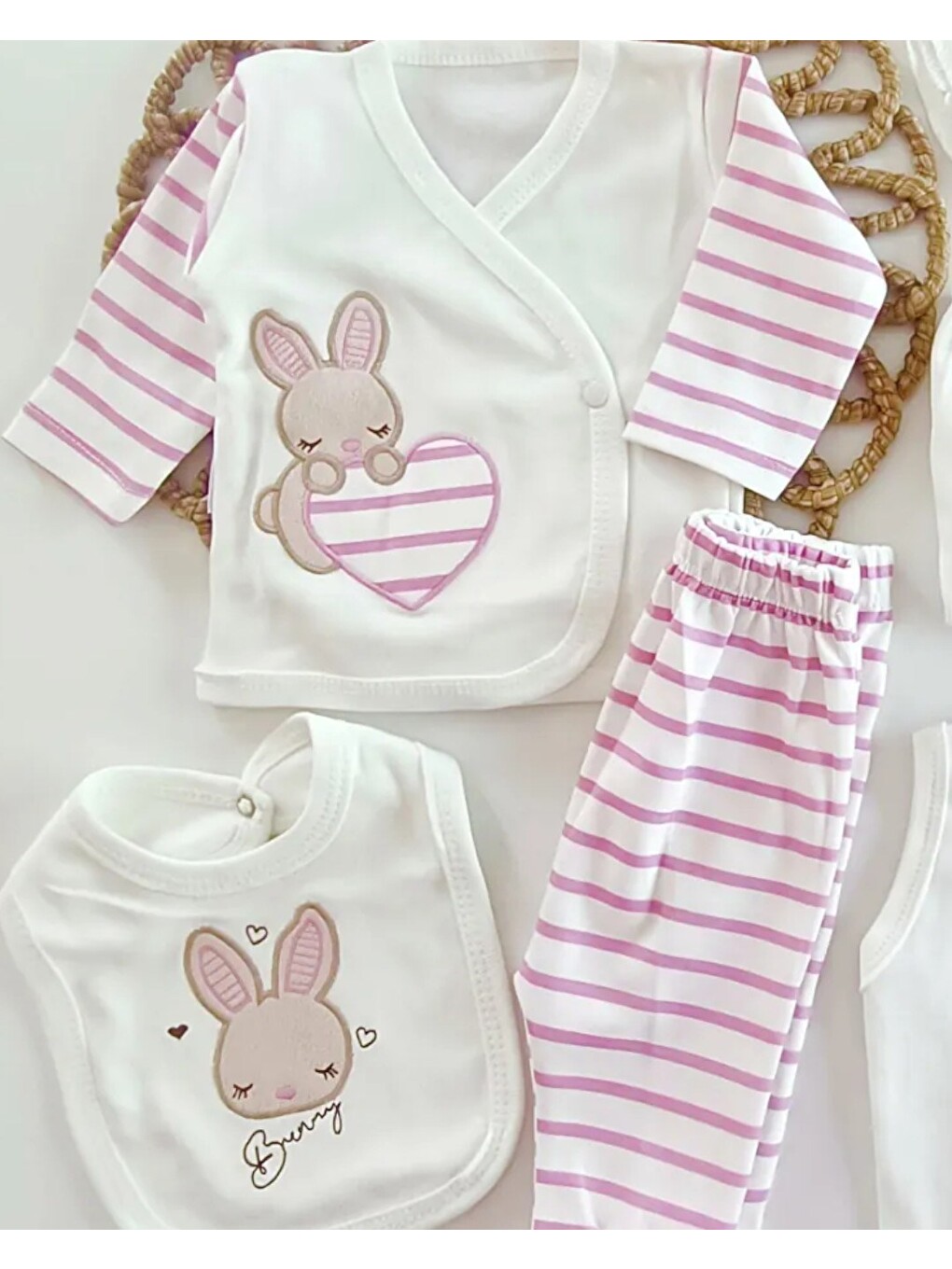 Pembe Bunny Kalp Temalı Çizgili 10 Parça Bebek Hastane Çıkışı Zıbın Seti-3